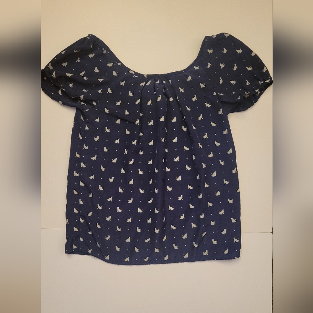 Old Navy Cat print blouse